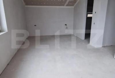 Casă cu 4 camere cu Canalizare în Stolna - 9