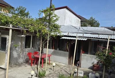 Casă cu 3 camere cu Teren 213 Mp în Alexandriei