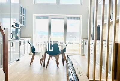 Apartament cu 4 camere decomandat în Turnișor