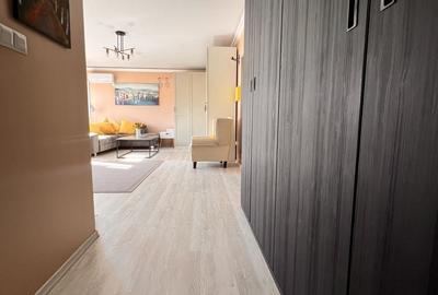 Apartament cu 3 camere semidecomandat în Șagului