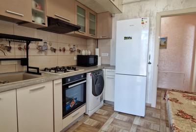 Apartament cu 3 camere decomandat, mobilat în Cug - 4