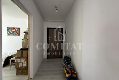 Apartament cu 3 camere semidecomandat, mobilat în Florești - 12