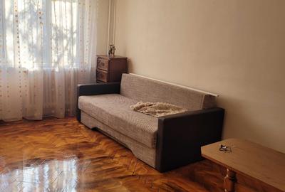 Apartament cu 2 camere decomandat în Central - 1