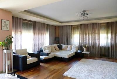Casă cu 7 camere cu Teren 1100 Mp în Corbeanca