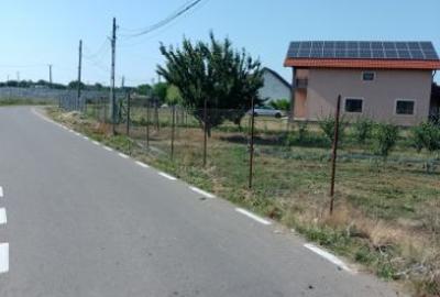 Teren intravilan de 5000 mp, în Cuvin - 5
