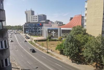 Apartament cu 2 camere semidecomandat în Central
