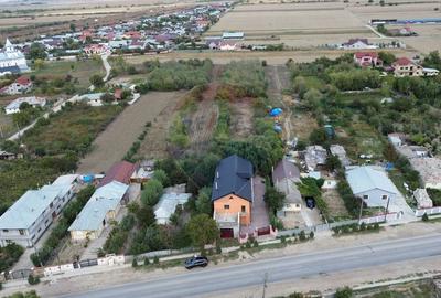Casă individuală cu 8 camere cu Canalizare în Vulturu - 21