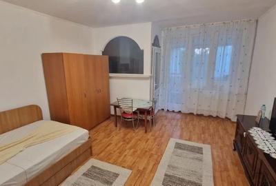 Garsonieră semidecomandată în Vitan