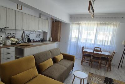 Apartament cu 2 camere decomandat în Roșu
