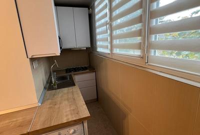 Apartament cu 3 camere decomandat, mobilat în Sud - 8