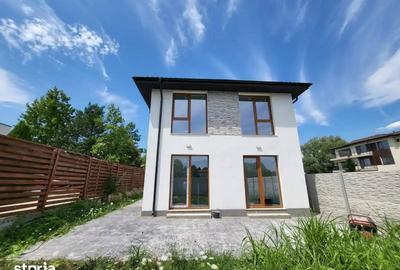 Casă cu 4 camere cu Teren 490 Mp în Corbeanca