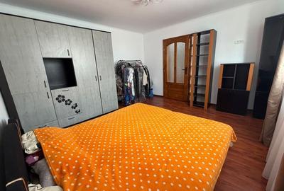 Casă cu 3 camere cu Teren 50 Mp în Moșnița Nouă