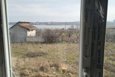 Casă cu 7 camere cu Teren 440 Mp în Sud - 3