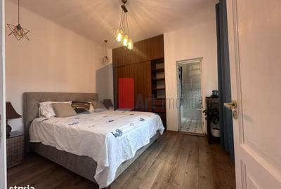 Apartament cu 3 camere în Romană
