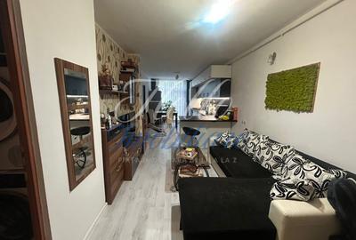 Apartament cu 3 camere semidecomandat, mobilat în Florești