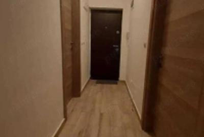 Garsonieră decomandată în Apărătorii Patriei