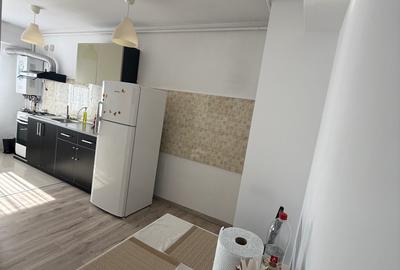 Apartament cu 2 camere semidecomandat în Domnești - 3
