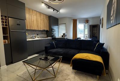 Apartament cu 3 camere semidecomandat, mobilat în Florești - 1