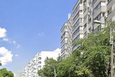 Spațiu comercial, de 79 mp, în Vitan