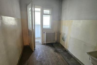 Apartament cu 2 camere semidecomandat în Titulescu - 4