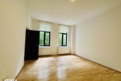 Casă cu 4 camere cu Teren 700 Mp în Central - 12