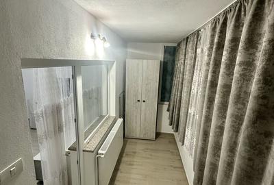 Garsonieră decomandată în Micălaca
