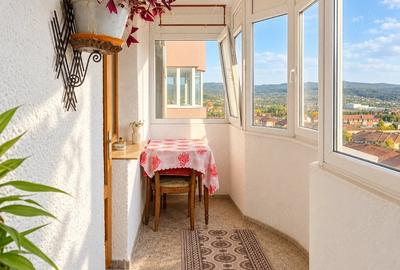 Apartament cu 3 camere decomandat în Nord