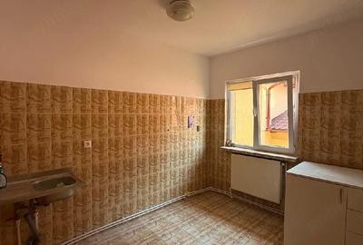 Spațiu comercial, de 110 mp, în Central