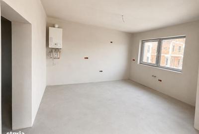 Casă cu 4 camere în Chinteni