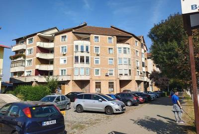 Spațiu comercial, în Central