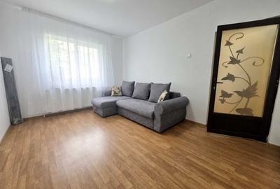 Apartament cu 2 camere semidecomandat în Obor