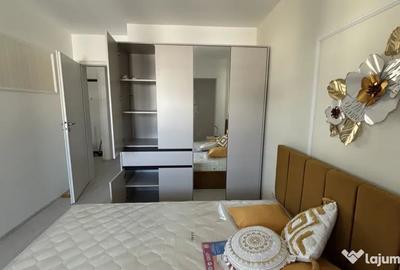 Apartament cu 2 camere decomandat în Apărătorii Patriei - 2