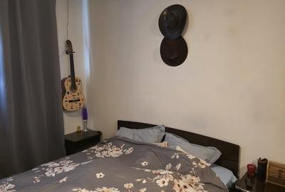 Apartament cu 3 camere decomandat în Berceni - 2