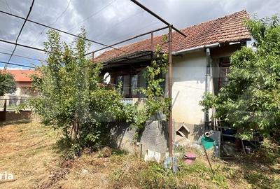 Casă cu 2 camere în Măhăceni
