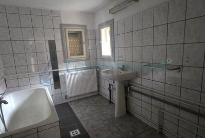 Casă individuală cu 6 camere cu Canalizare în Cantemir - 5
