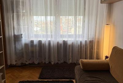 Garsonieră decomandată în Cantemir