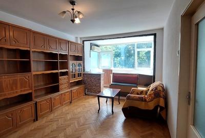Apartament cu 2 camere semidecomandat în Țiglina 1