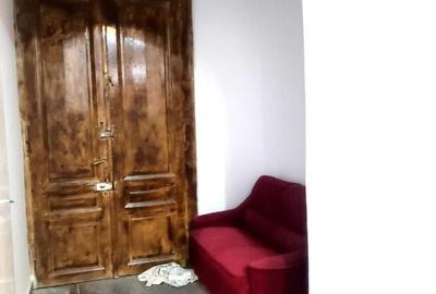 Spațiu comercial, de 47 mp, în Central - 3
