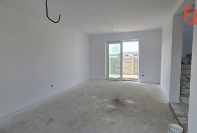 Duplex cu 3 camere cu Teren 340 Mp în Urseni - 3