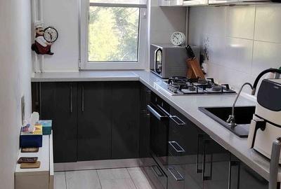 Apartament cu 2 camere semidecomandat în Vest