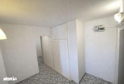 Apartament cu 2 camere decomandat în Băneasa - 11
