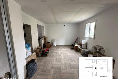 Casă cu 5 camere cu Teren 1000 Mp în Nojorid