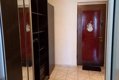Garsonieră decomandată în Nerva Traian