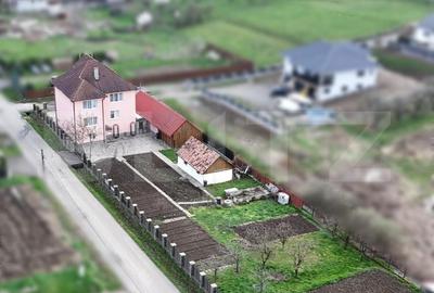 Casă cu 4 camere cu Teren 1000 Mp în Central - 13