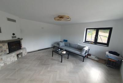 Casă individuală cu 4 camere cu Teren 2546 Mp în Micești - 6