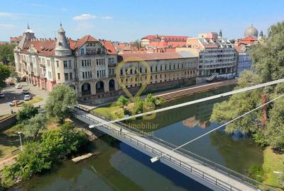 Apartament cu 2 camere decomandat în Ultracentral