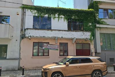 Casă individuală cu 5 camere cu Teren 232 Mp în Calea Călărașilor