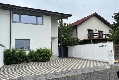 Casă cu 4 camere cu Teren 330 Mp în Central - 10