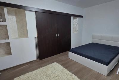 Garsonieră decomandată în Rahova