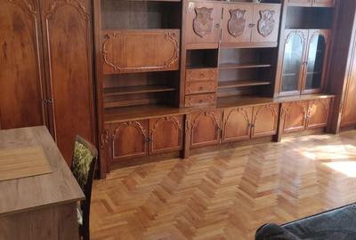 Apartament cu 2 camere decomandat în Nufărul - 2